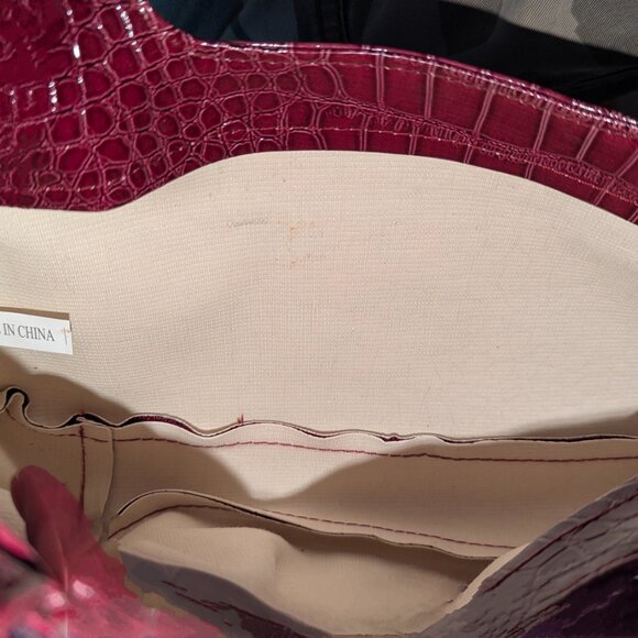 Wine Faux Snakeskin Purse - Picture 11 of 12